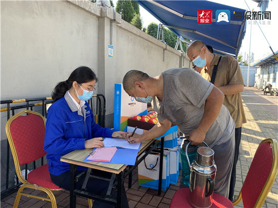 中秋|汇丰石化：中秋情浓意更浓 团圆月饼致客户