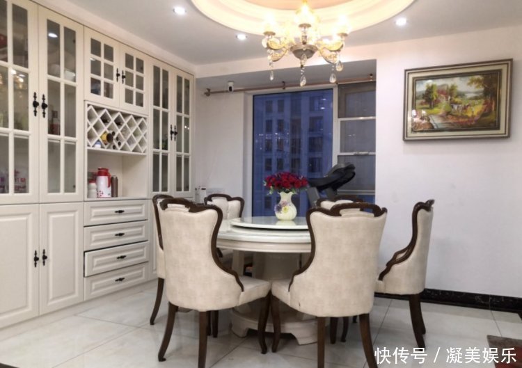 边柜|参观140㎡大婚房,朋友都夸餐边柜有档次,我却更喜欢主卧的飘窗