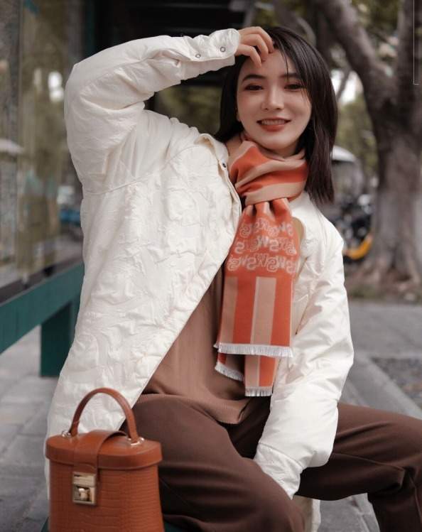 阔腿裤 冬季就该这么穿,时髦精们的“羽绒服”穿搭示范,减龄显瘦还时髦