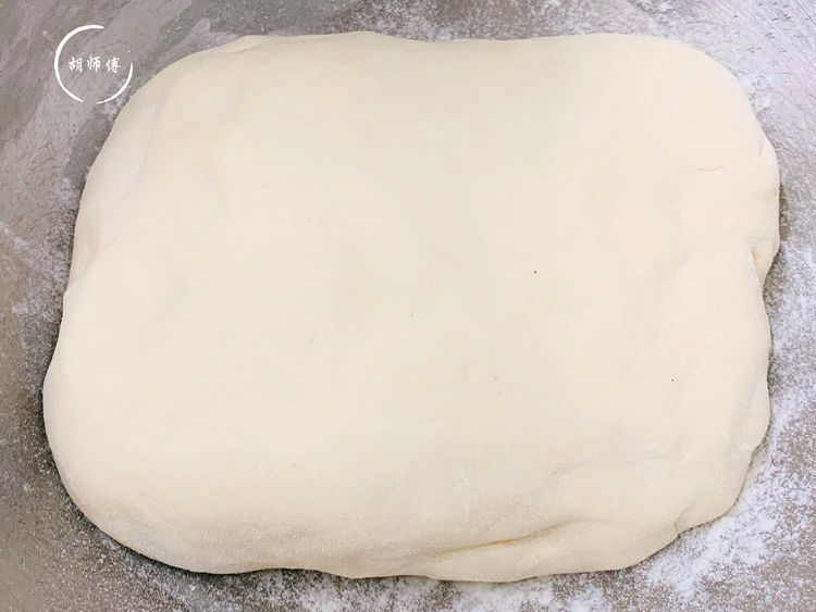 做馒头时，从不放酵母和小苏打，放一瓶饮料，馒头各个蓬松柔软