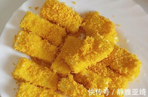 家里有牛奶的试试这做法,不用一滴油,外酥里嫩,好吃又健康