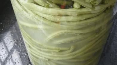 爽口|想吃酸豆角教你客家传统做法,酸脆爽口好吃,一次6斤吃1年不坏