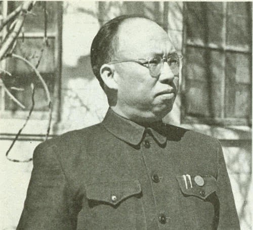 此人|此人当了三年团政委,两年旅政委,刚升任师长不幸遇难,罗荣桓潸然泪下