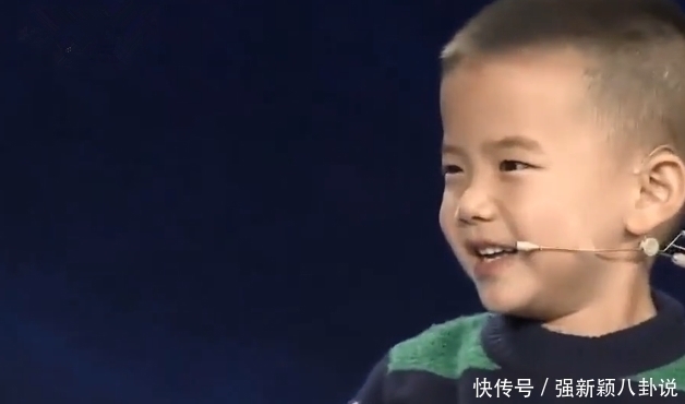 小康|母亲去世全家人瞒着4岁儿子，等他唱完这首歌，全场忍不住落泪！