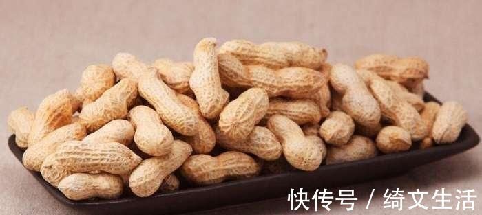 染发剂|白发变黑有妙招, 洗头时悄悄加点“它”, 黑头发慢慢长回来