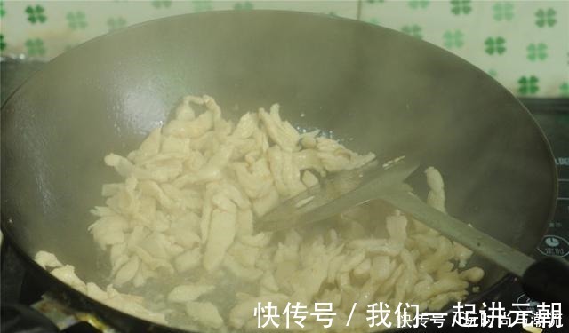 毒生姜|白酒最怕的“解药”就是它，每家每户都有，酒前吃不怕醉对肝很好