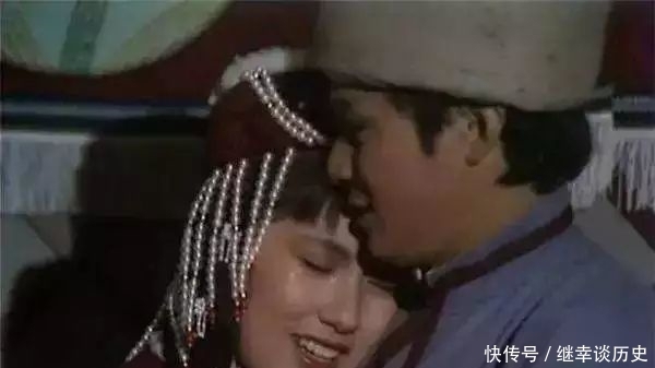 回答|郭靖一度想娶华筝,为什么后来又放弃她娶了黄蓉?郭靖的回答亮了