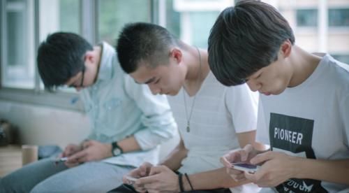 青春期|初中生身高有参考标准，12岁男孩超过150才合格，你拖后腿了吗？