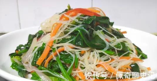 搅拌均匀|夏日必备的6道凉菜,荤素搭配,成本不超8元钱,清凉又解暑