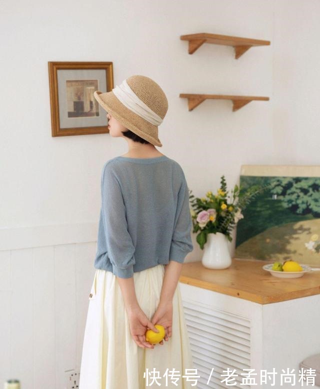 气质如兰的穿搭造型, 高级感就在“一件”之间, 不许你不知道