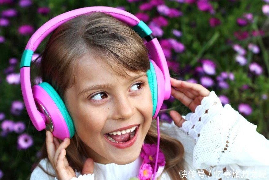 宝宝出现这5个“举动”,家长有福了,说明孩子有高智商