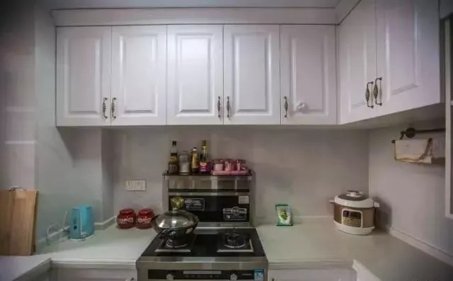 三居室|新房入住一年,忍不住晒晒,入户鞋柜最实用了,客厅大气漂亮!