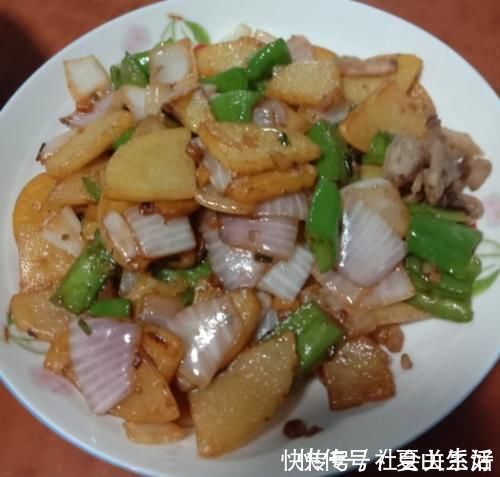 青椒|洋葱和它是绝配,等于血管“清洁剂”,营养极高,血管通畅了