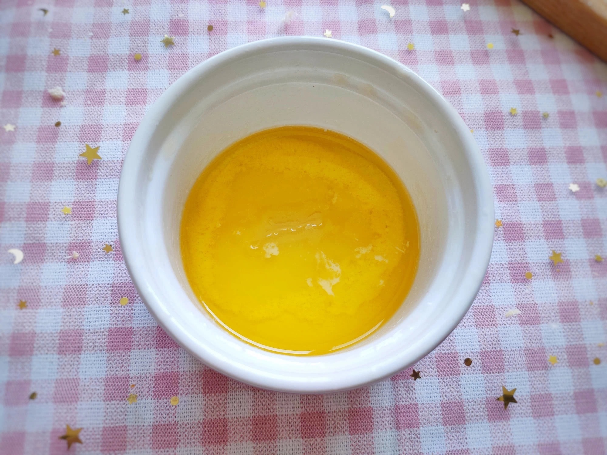 蜂蜜黄油烤吐司|剩吐司千万别扔掉,10分钟变身小零食,比饼干简单多了,香酥美味
