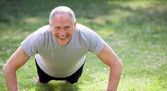 运动|患有高血压,别只顾着吃药,5个错误习惯不改,血压想降也难