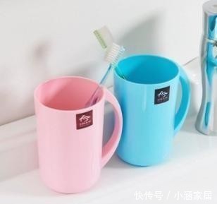 卫生间|去同事家做客，看到卫生间的布置就爱上了，真会享受，拍下照着学