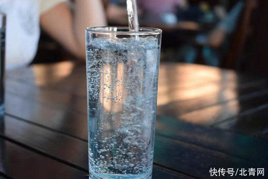 养胃护胃的饮食建议 按时进餐细嚼慢咽