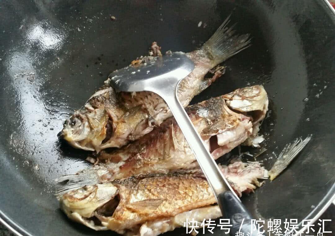 天冷后,聪明人就爱喝这5道热汤,营养美味又暖身,很多人不知道