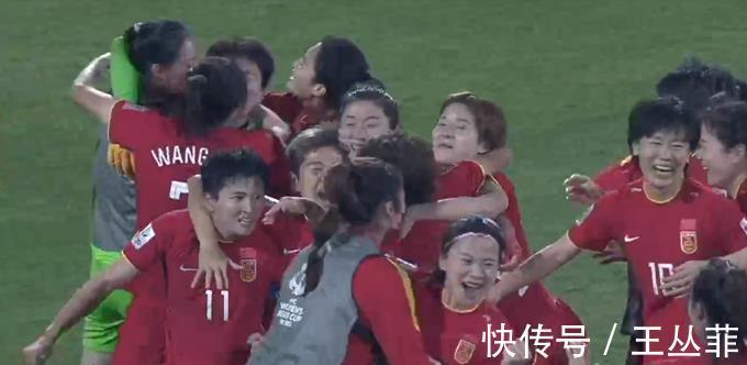 国足|让一个王霜也赢你!中国女足霸气为国足“复仇”,美女边裁很抢镜
