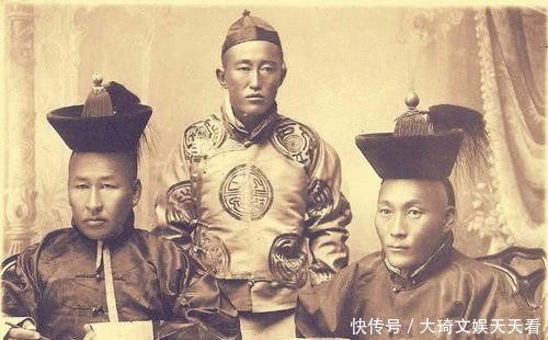 满族|清灭亡后,满清皇族去哪了?大多从事这一职业,如今还很吃香