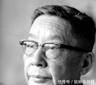 原配带3个孩子寻他,他却跑千里寻她,闭门不见留下8字让人感慨!