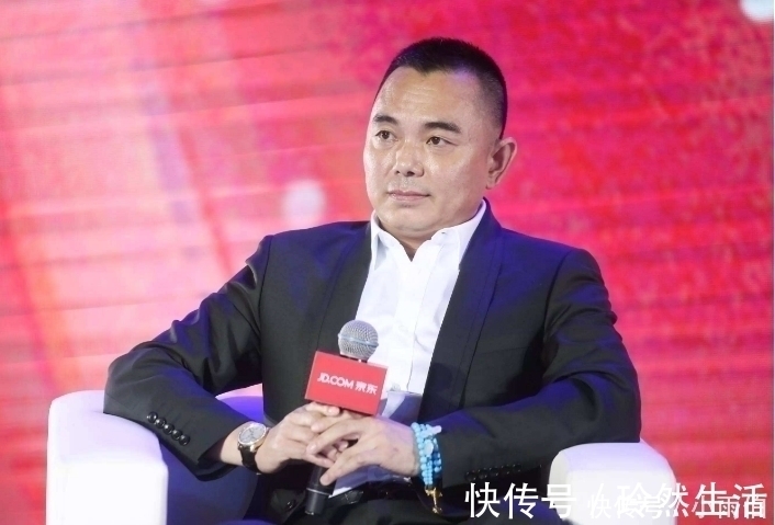 刘强东|刘强东曾经的承诺干够5年就买房如今001号快递员有房么