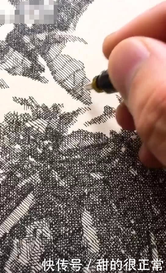 画叉|奇闻:高手在民间,艺术家用画叉的方式作画,画完时让人眼前一亮