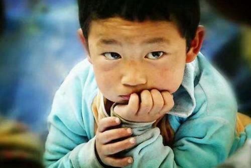 物质|家庭的年收入多少，才敢生三胎？网友：至少这个数，你达到了吗？