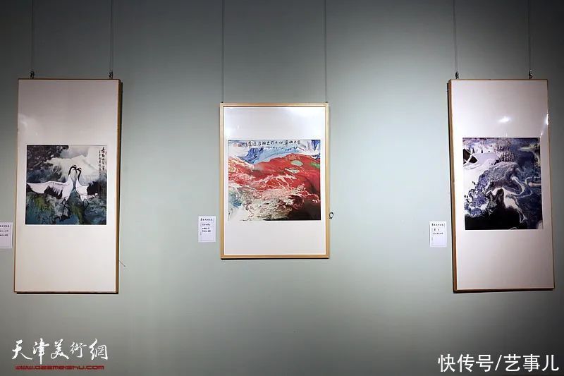 天津长城书画院|意象泼彩 随心运化——“霍然泼彩画展”在天津润松美术馆开幕