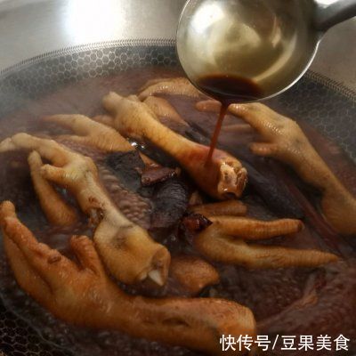 鸡爪|这道酱香卤鸡爪,一上桌就被哄抢一空