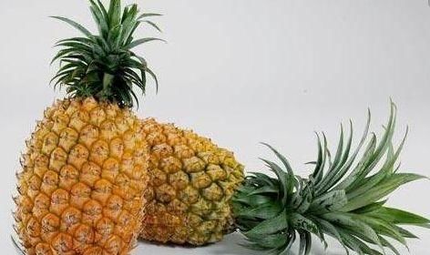 排毒养颜|人到中年,多吃四种食物,净化血液,祛斑养颜,预防妇科病