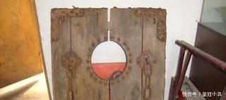 康熙|木匠出上联,才子思索多年,被斩前才喊出下联,康熙知后妙哉