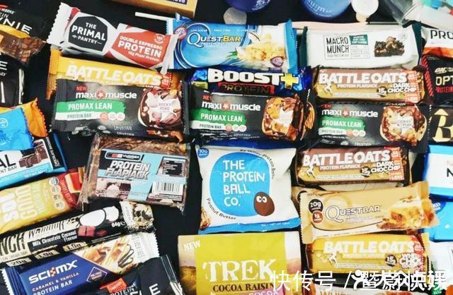代餐|让罗永浩速瘦的蛋白棒VS帕梅拉爱惨的代餐奶昔，到底哪家强
