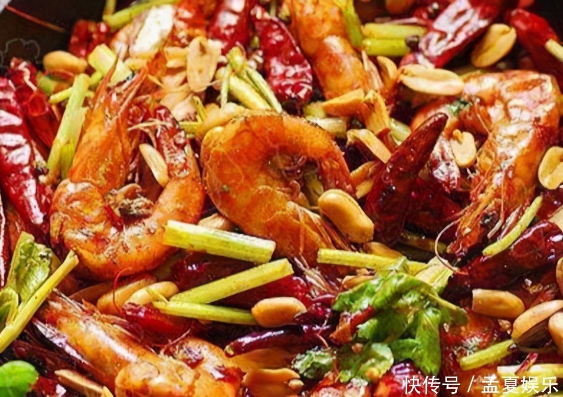  冬天到了，女人多吃以下食物，抗衰老，排毒养颜，好处多多