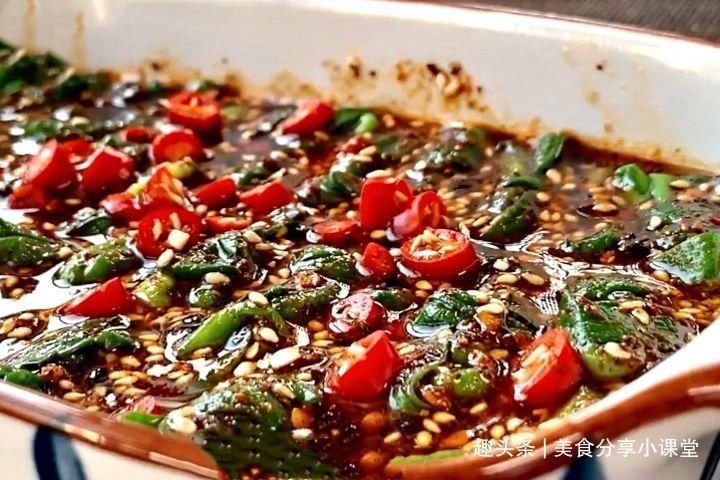 立秋后,遇到此菜别放过,8毛钱一斤,钙是鸡蛋3倍,凉拌最好吃