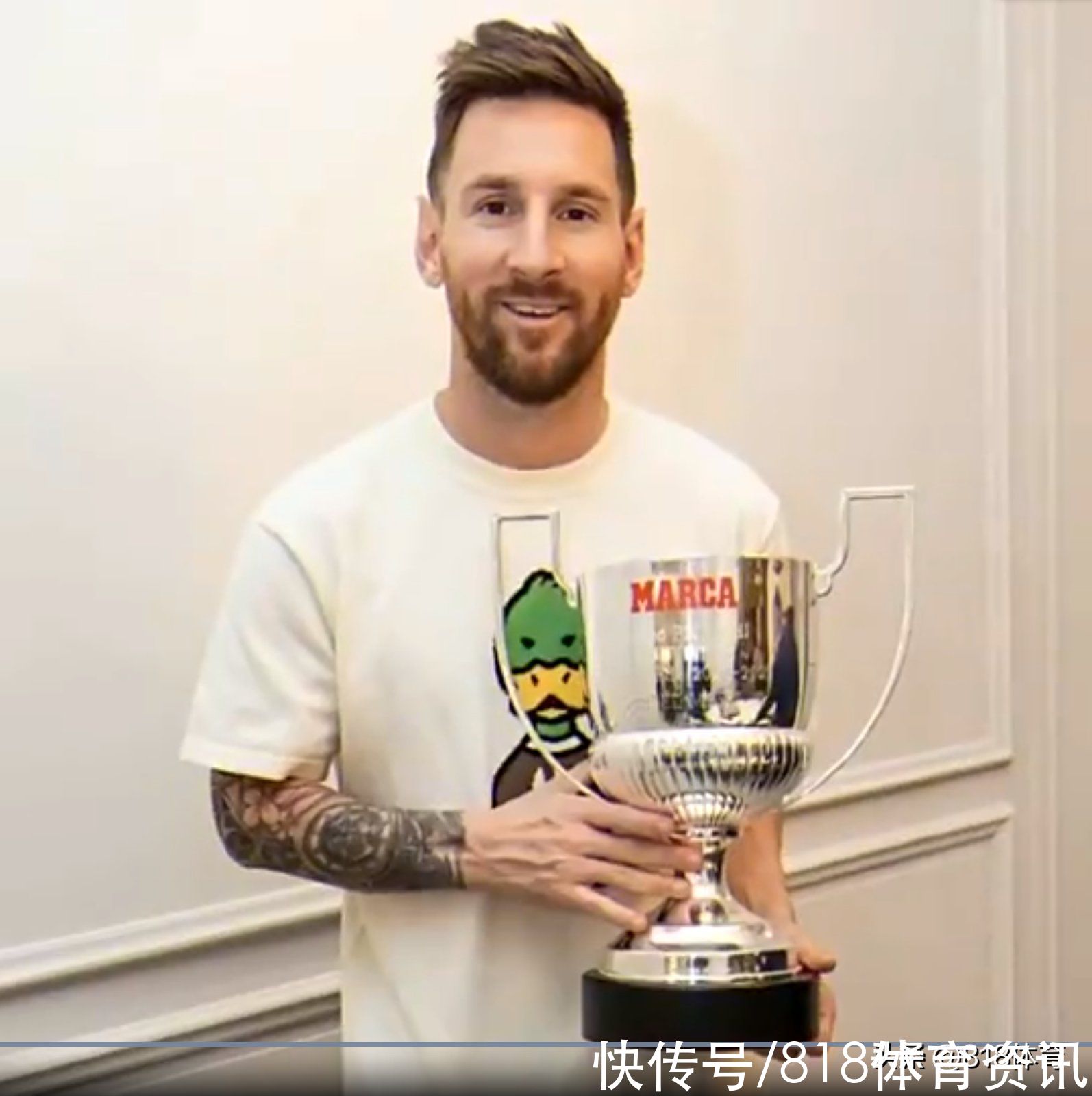 国王杯|C罗酸了!梅西晒2021获金球奖+美洲杯等8座奖杯:祝所有人新年健康!