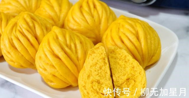 好吃又好看的南瓜花样馒头，做法简单营养健康，大人孩子都爱吃！