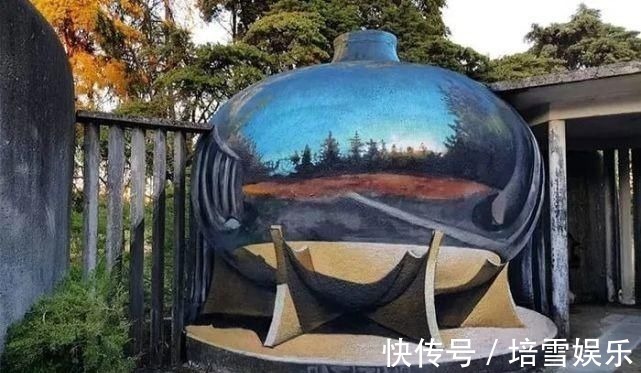 3d&这才是裸眼3D画,让人怀疑自己的眼睛,其他的立体画都弱极了