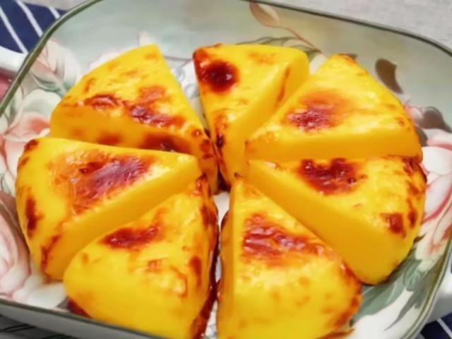 牛奶新吃法，不蒸不炸，搅一搅，烤一烤，外焦内嫩比蛋挞还好吃