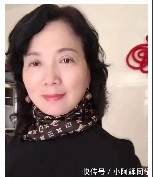 松鼠葡萄壶#自观堂|姚玲香——紫砂与优雅共存