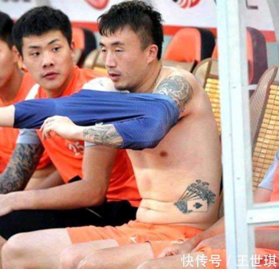 国足|足协拒绝征召有文身的球员，为什么引起大家如此大的争论？