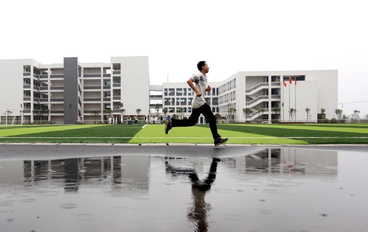 技巧|坚持跑步有什么益处？3个慢跑技巧，提升训练效果！