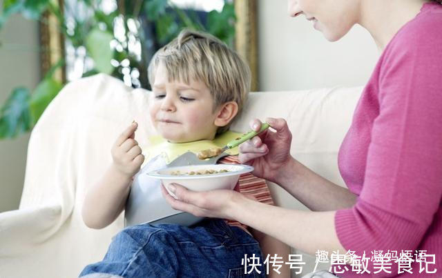 猛涨期|孩子进入身高“猛涨期”,身体有4个表现,父母忽视娃少长10公分