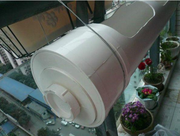 接婆婆来城里住,闲不住在阳台种菜,结果一年蔬菜都不用买了