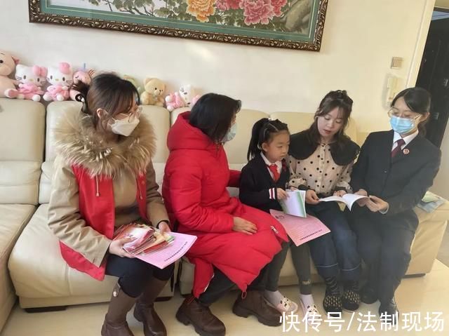塔河县人民检察院开展“把爱带回家-送法到家，让孩子健康成长”寒假儿童关爱服务活动|检护“未”来| 人民检察院