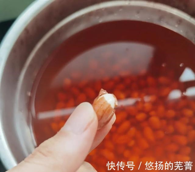 养生|天气凉了，这道古代娘娘养生的小甜品，热乎乎的全家都爱吃！