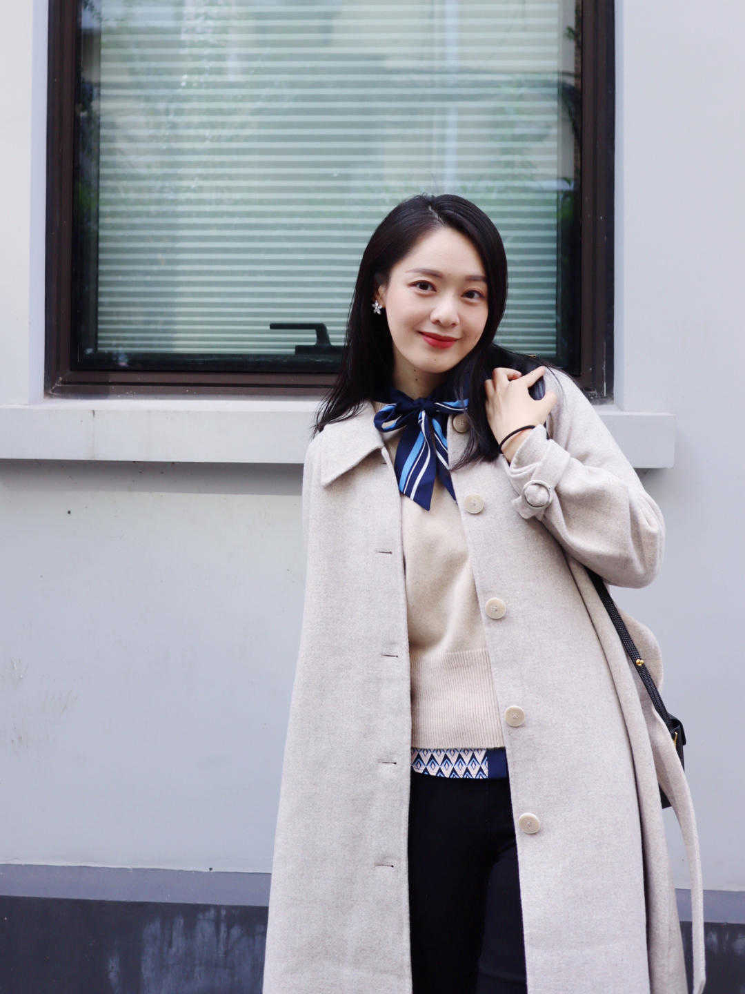 大衣 今年有种火叫杏色穿搭,气质好看又显白,可以尝试一下