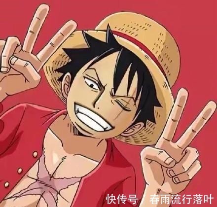 海迷们|路飞不解风情将女帝扔出窗外!明哥柯拉松开奶茶店火遍海贼王世界