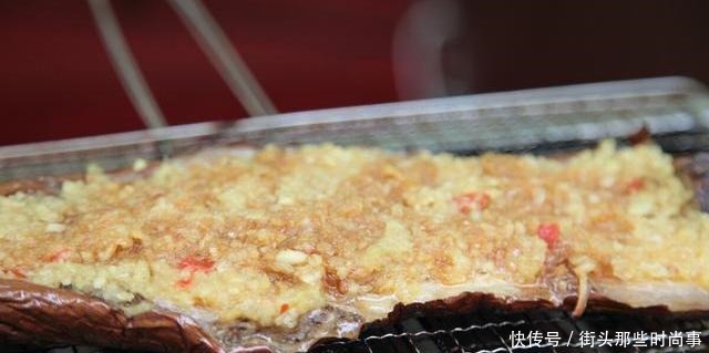 洋葱|吃烧烤时,必点的不是腰子和羊肉串,而是它,烧烤摊老板强烈推荐