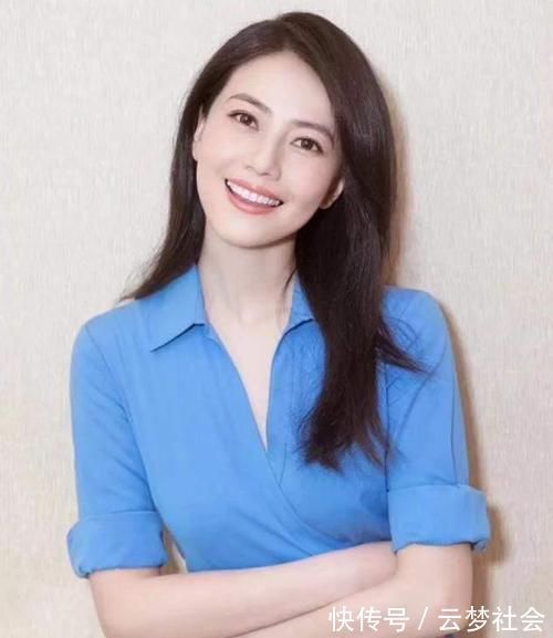 大气|年过40的女人,留什么发型显年轻?试试这几款,优雅大气还时髦